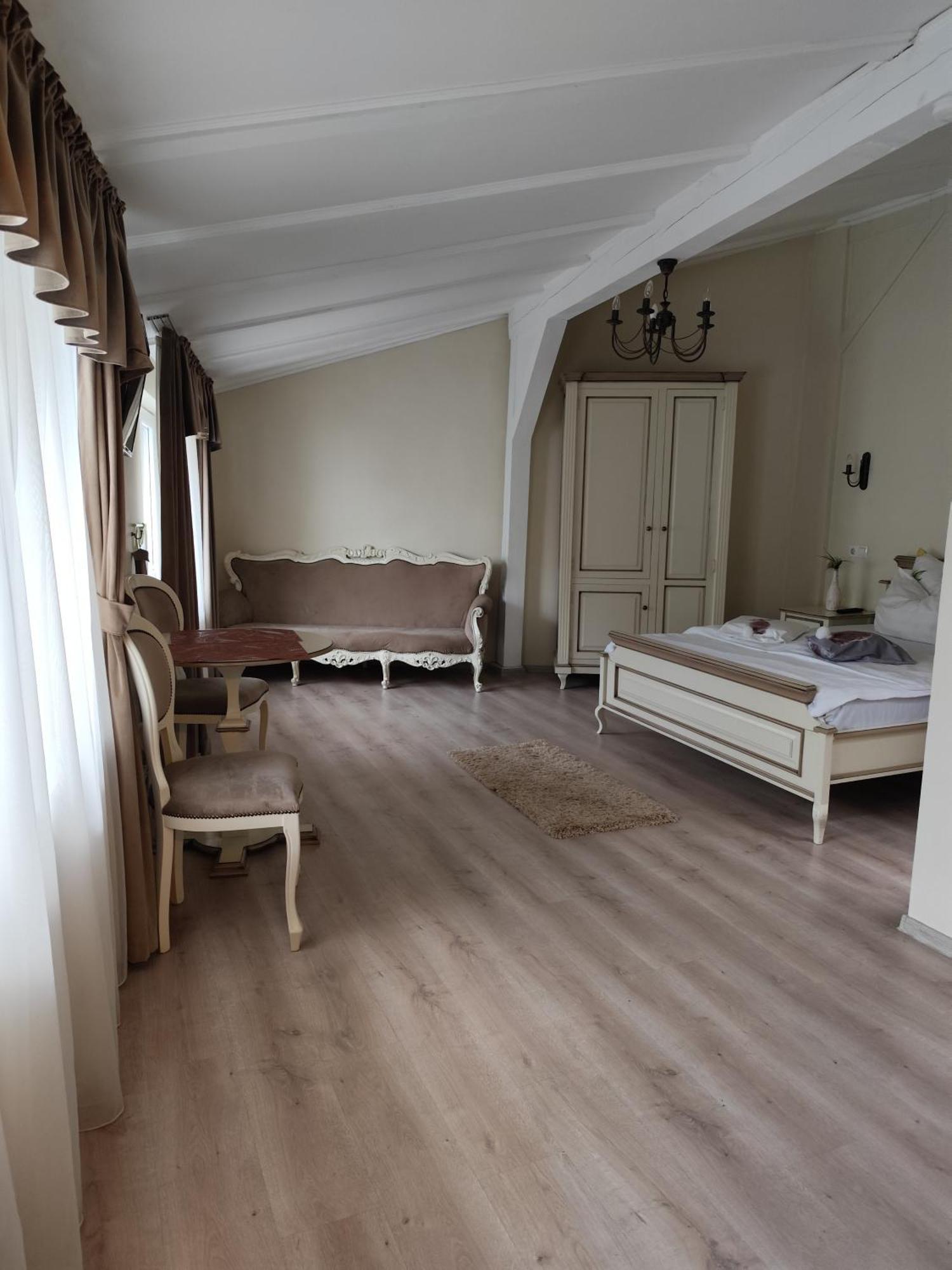 Oldtownvilla Studio Central Sibiu Exterior foto